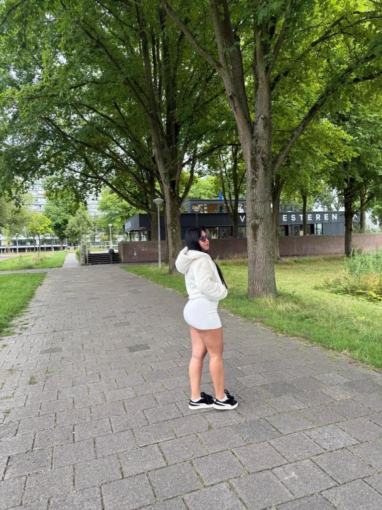 Chica busca chico en Barcelona: 