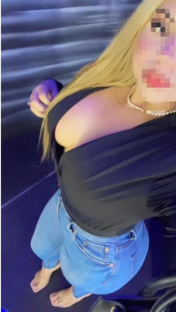 Chica busca chico en Tenerife: 