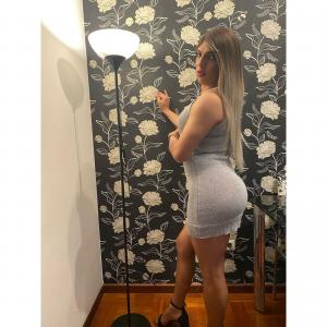 641915646: Chica busca chico en Burgos