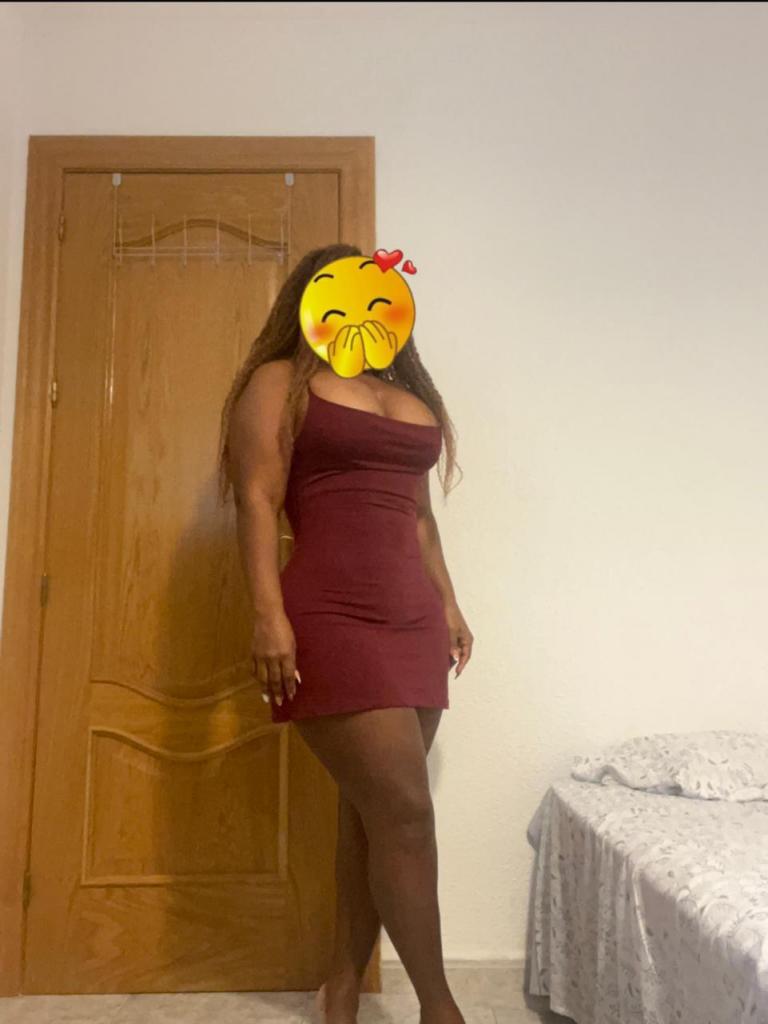 614706399: Chica busca chico en Granada