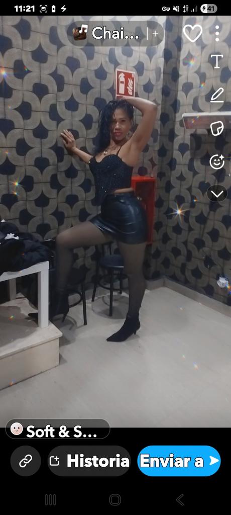 631653038: Chica busca chico en Madrid