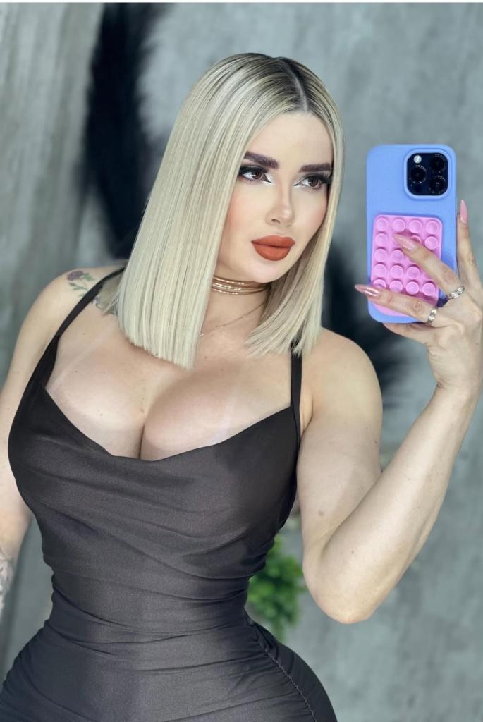 Chica busca chico en Huelva: 