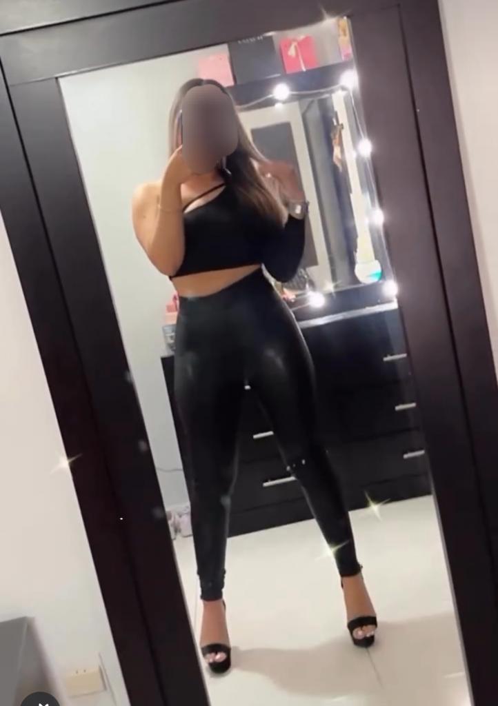 Chica busca chico en Murcia: 