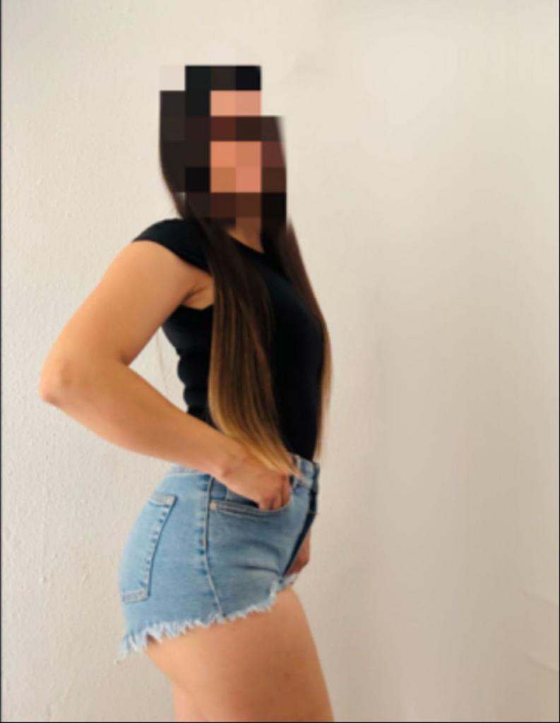 664842816: Chica busca chico en Valencia