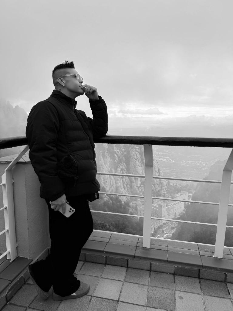 Chico busca chica en Cádiz: 