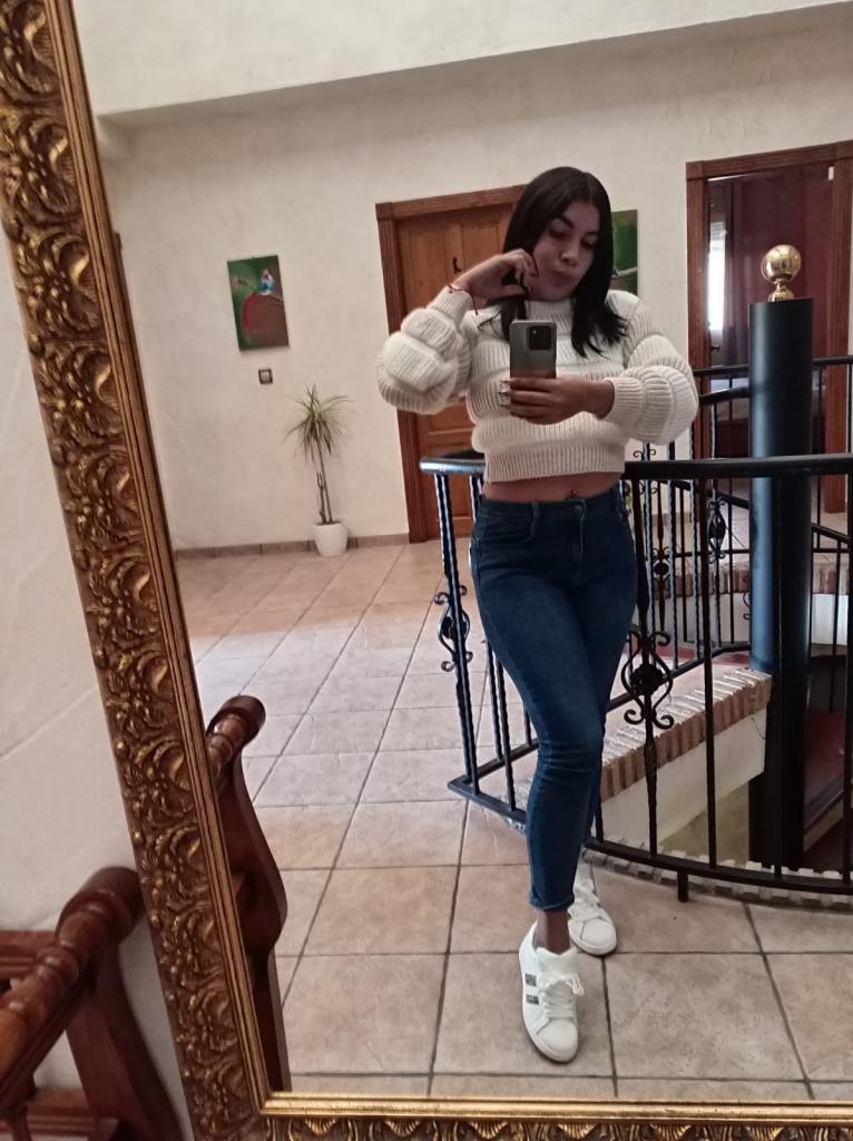 Chica busca chico en Almería: 