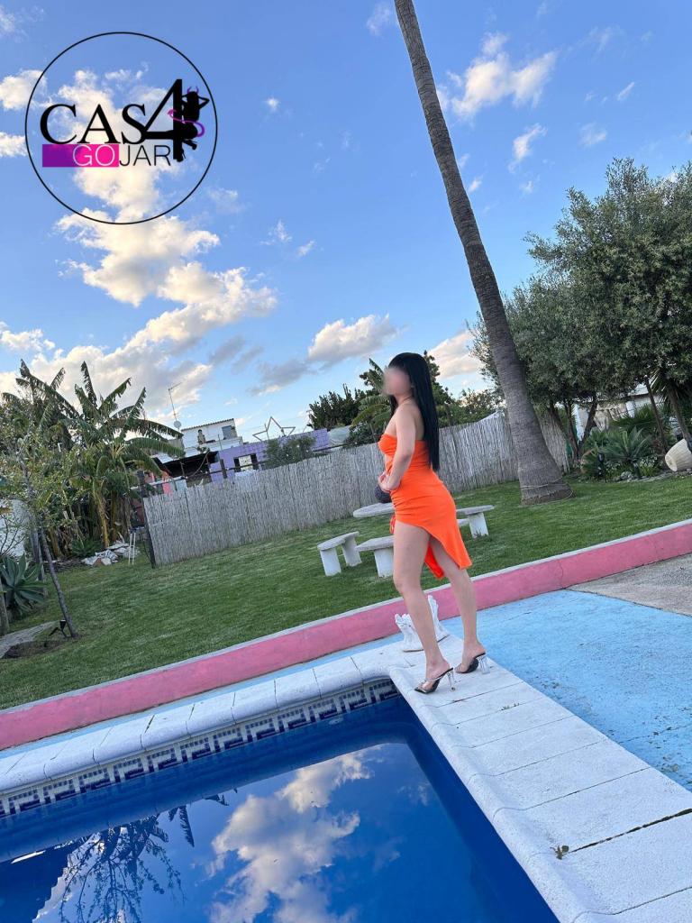 Chica busca chico en Granada: 