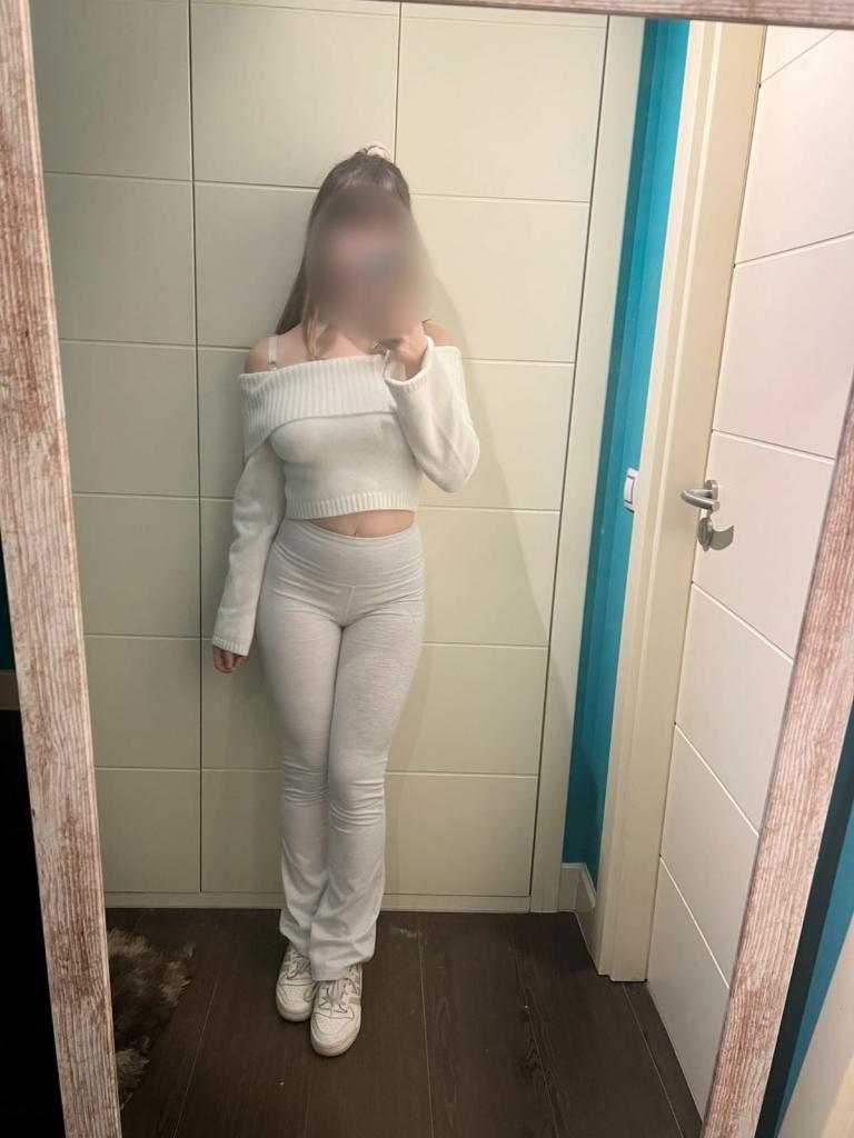 612261604: Chica busca chico en Madrid