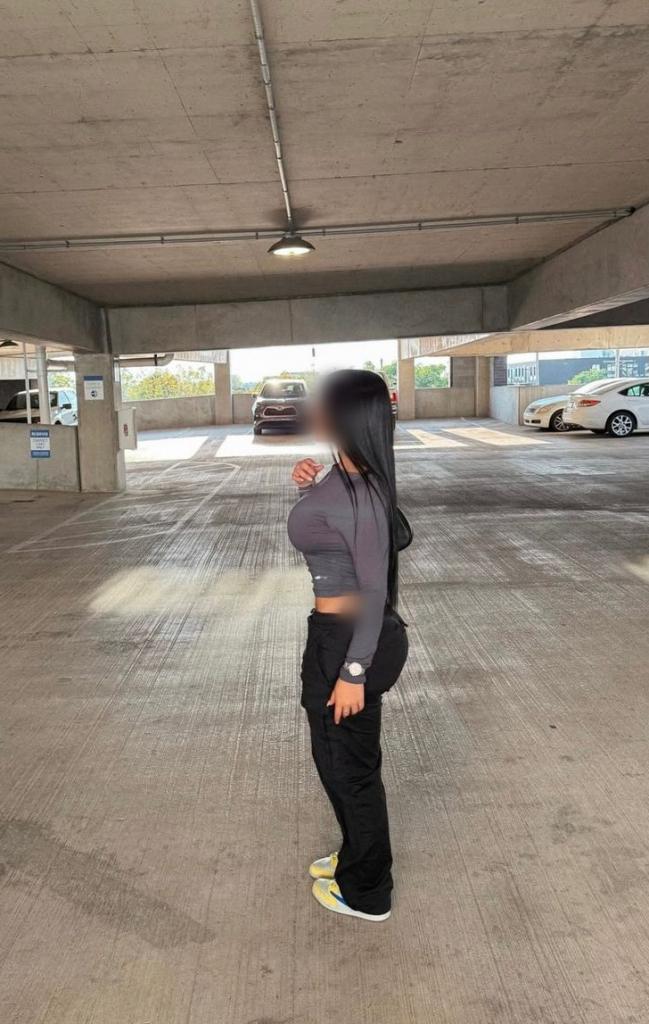 Chica busca chico en Sevilla: 