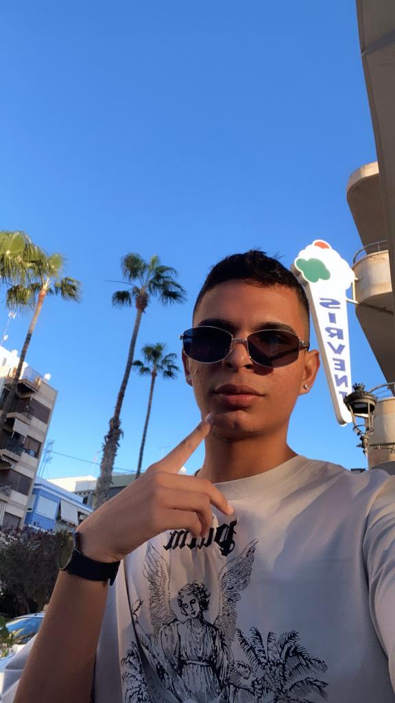 603479799: Chico busca chica en Alicante