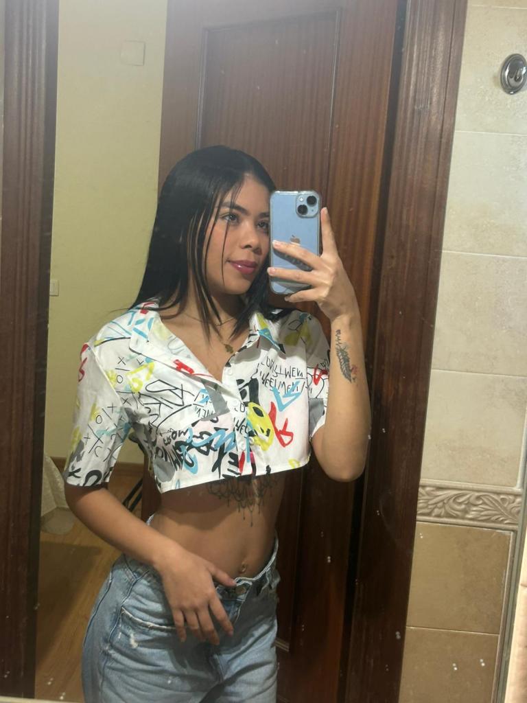 Chica busca chico en Huelva: 