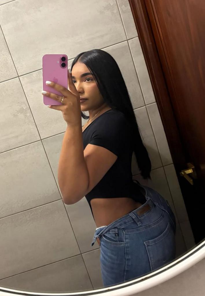 Chica busca chico en Cádiz: 