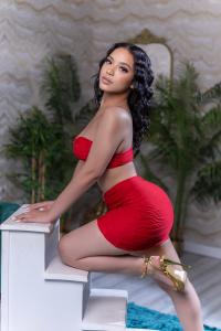 637148339: Chica busca chico en Barcelona