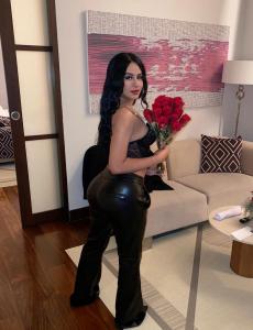 604262635: Chica busca chico en Málaga