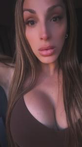 674472682: Chica busca chico en Barcelona