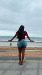 614792805: Chica busca chico en La Coruña