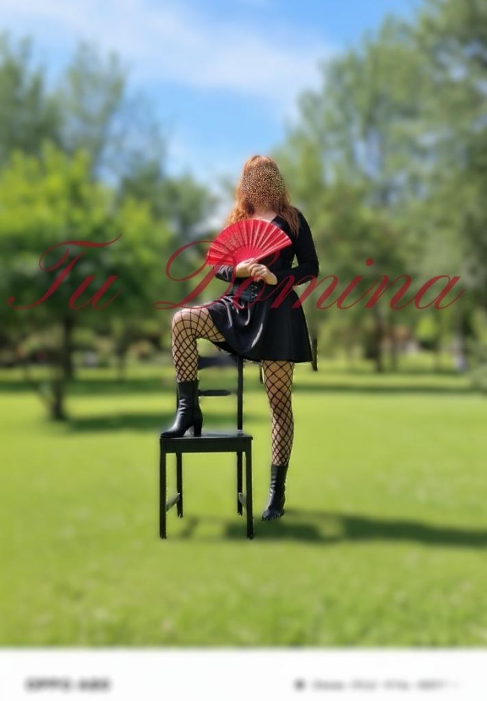 Chica busca chico en Sevilla: 