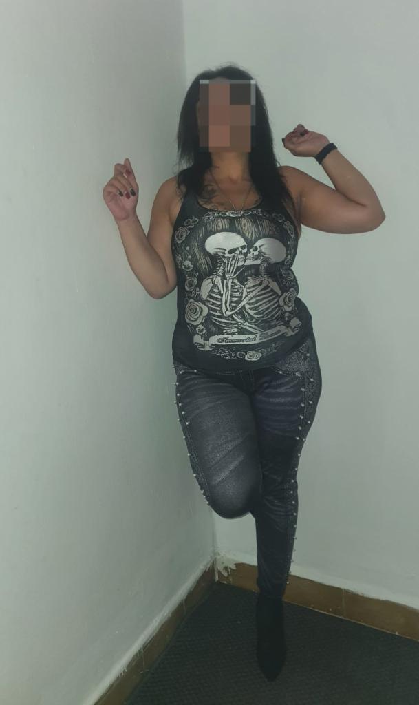 Chica busca chico en Mallorca: 