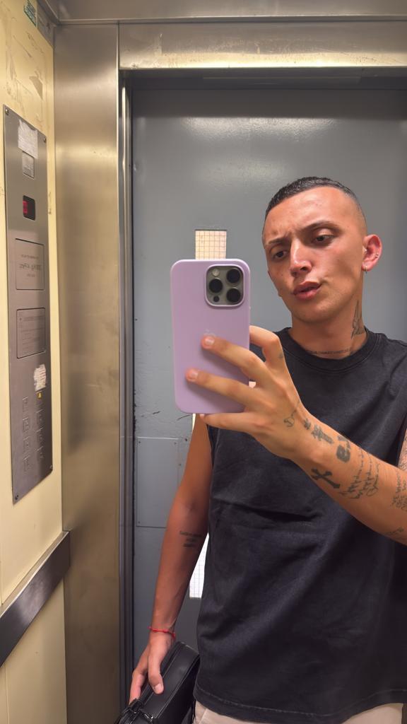 Chico busca chica en Mallorca: 