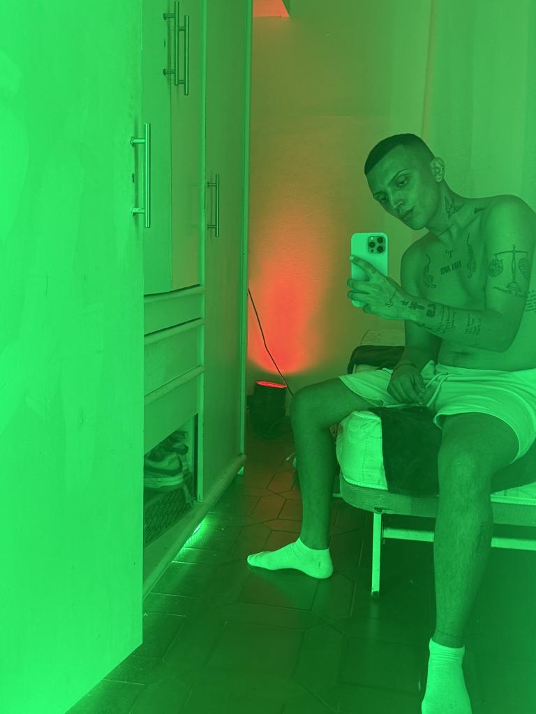 Chico busca chica en Mallorca: 