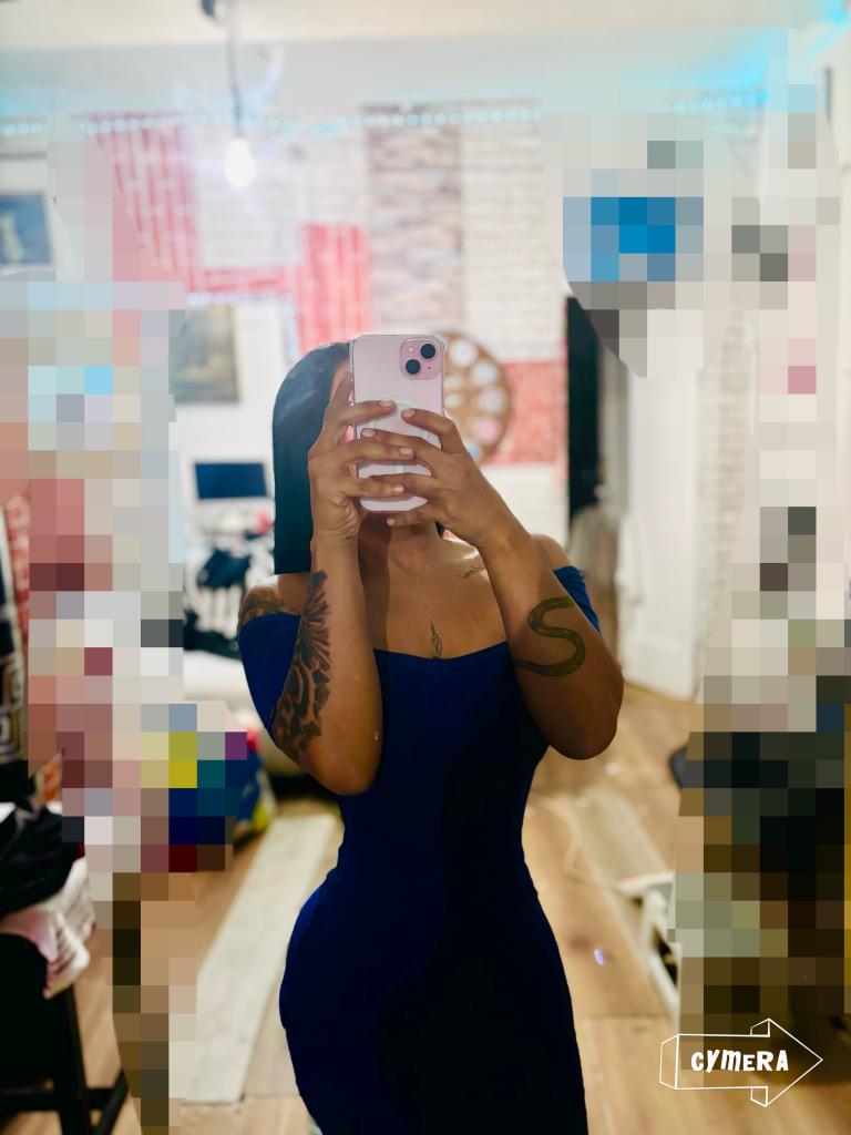 Chica busca chico en Barcelona: 