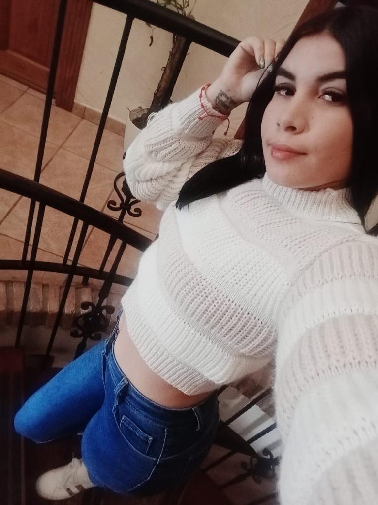 Chica busca chico en Almería: 