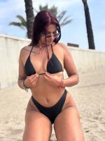 613205137: Chica busca chico en Barcelona