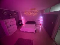 644808425: Chica busca chico en Mallorca