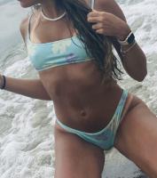 643308978: Chica busca chico en La Coruña