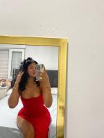 672834955: Chica busca chico en Barcelona