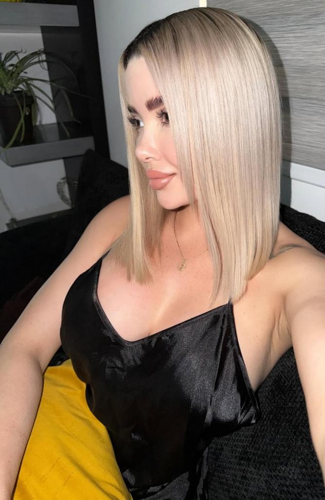 Chica busca chico en Huelva: 