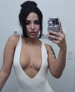 Chica busca chico en Menorca: 