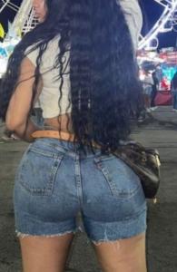 Chica busca chico en Cádiz: 