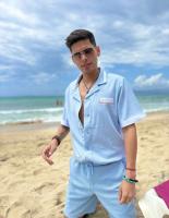 653248248: Chico busca chica en Barcelona