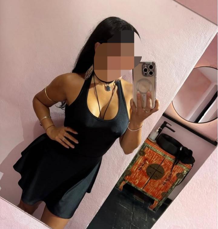 Chica busca chico en Málaga: Chica busca chico