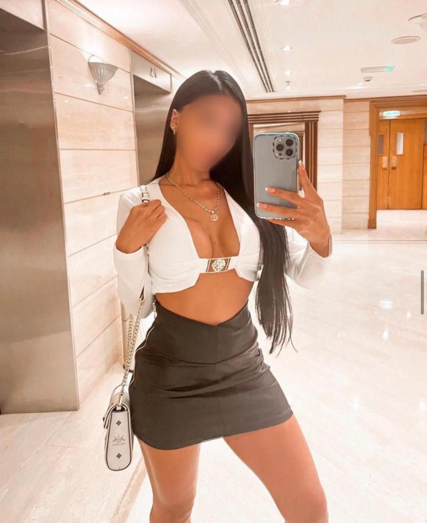 Chica busca chico en La Coruña: 