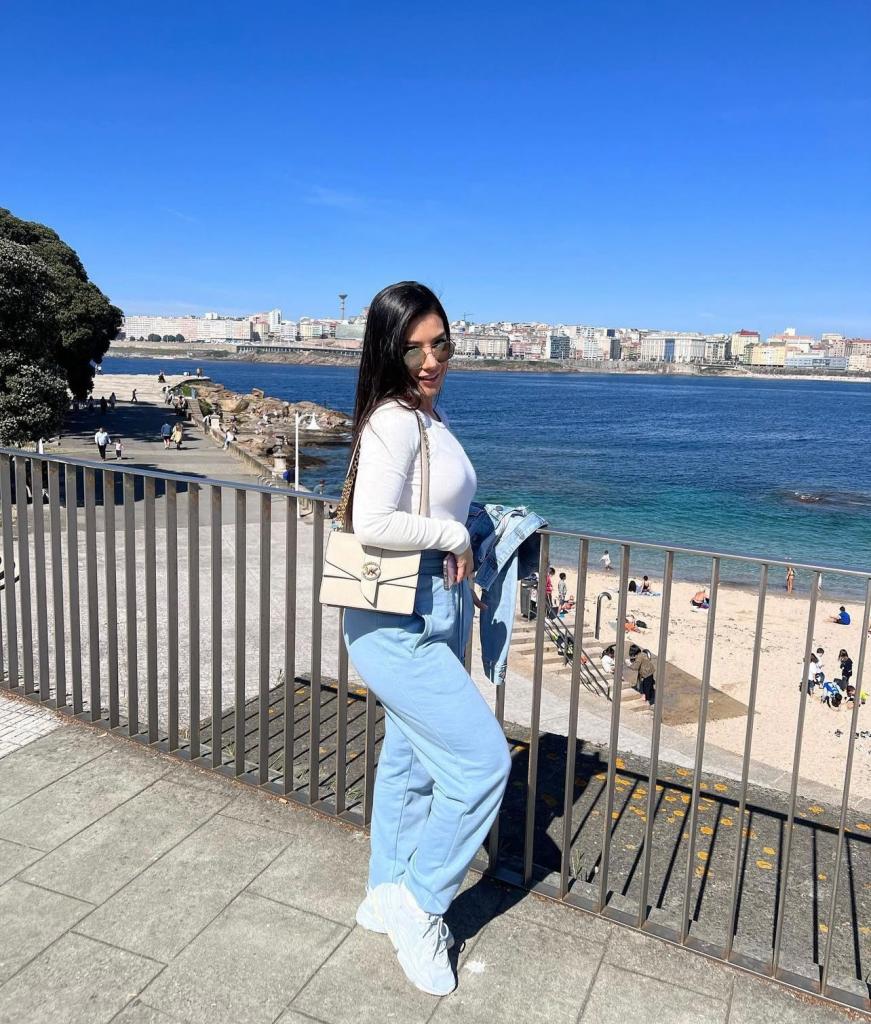 Chica busca chico en Murcia: 