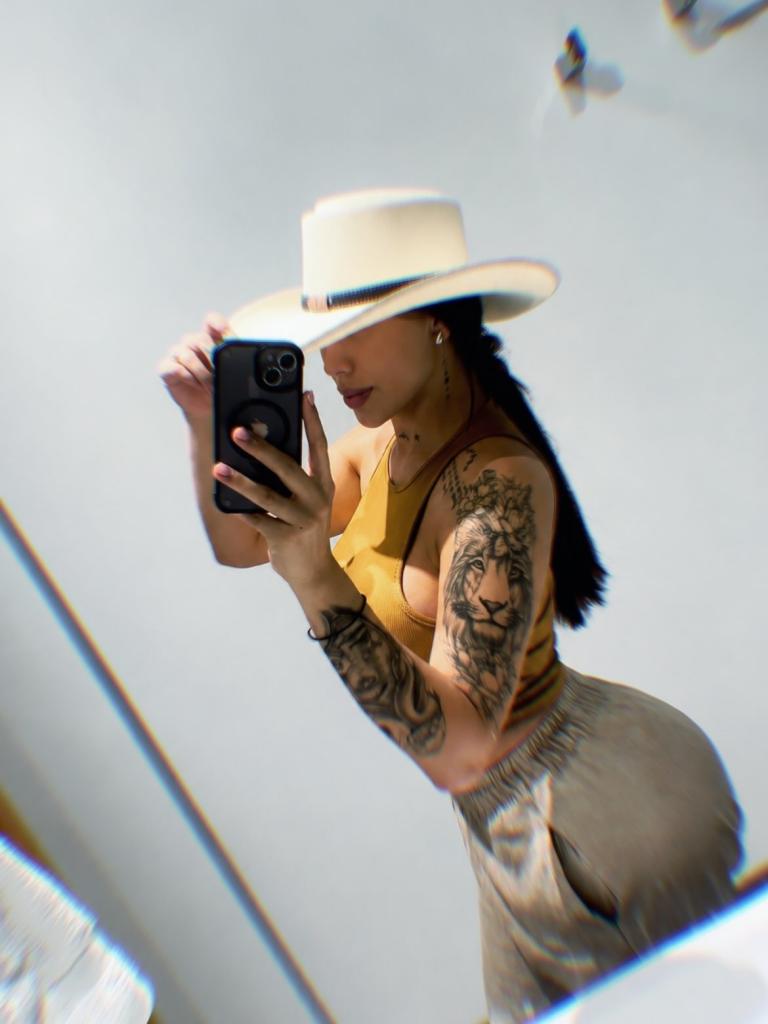673033707: Chica busca chico en Cádiz