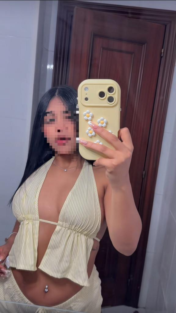 672540949: Chica busca chico en Tenerife