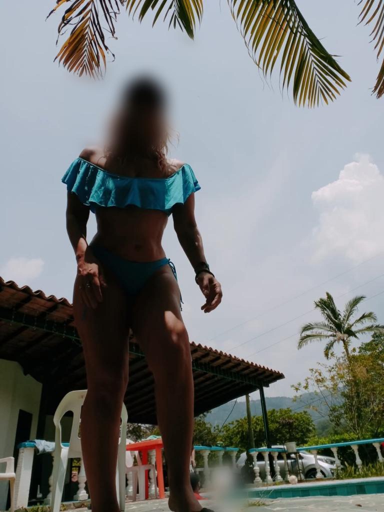 Chica busca chico en Huelva: 