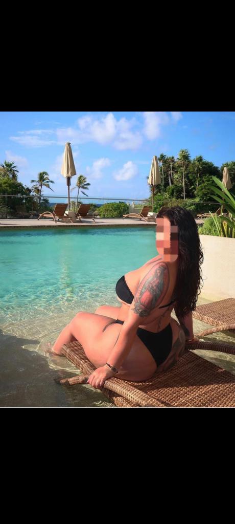 614781372: Chica busca chico en Lérida