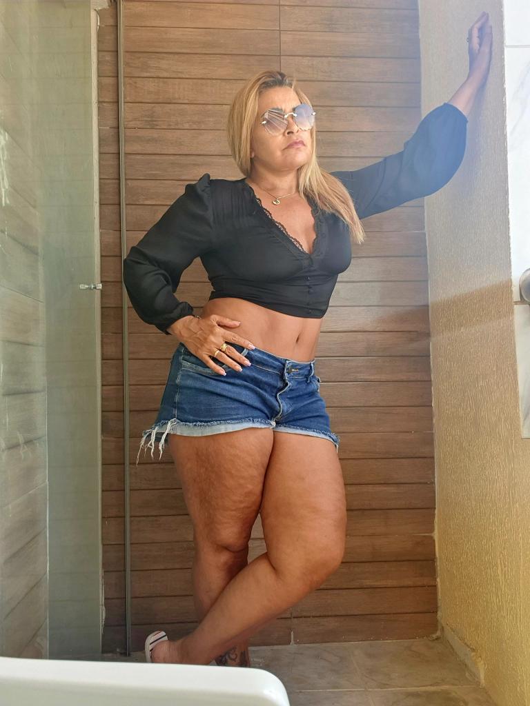 Chica busca chico en Murcia: 