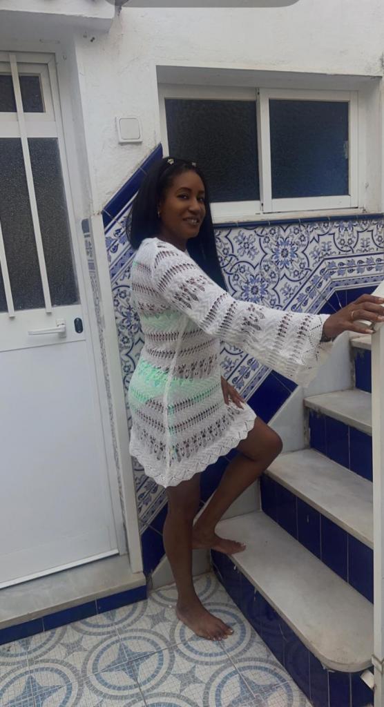 Chica busca chico en Cádiz: 