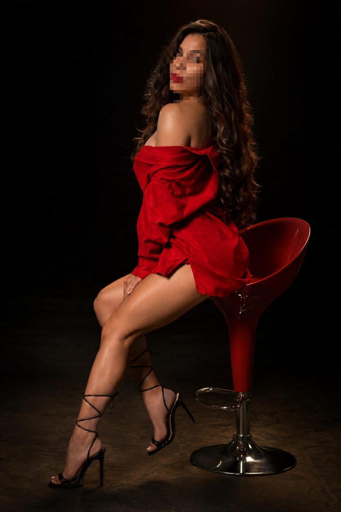 Chica busca chico en Alicante: 