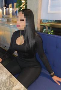 610618474: Chica busca chico en La Coruña