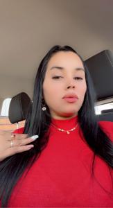 743065486: Chica busca chico en Gerona