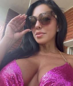 692385780: Chica busca chico en Alicante