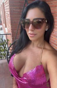 692385780: Chica busca chico en Alicante