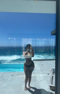 663188282: Chica busca chico en Lérida
