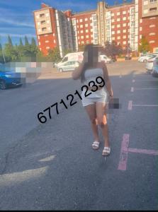 677121239: Chica busca chico en León